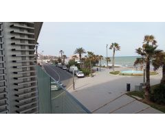 APARTAMENTO EN LA PRIMERA LINEA DE LA PLAYA DEL CURA Y A PASOS DE LA CURVA DEL PALANGRE