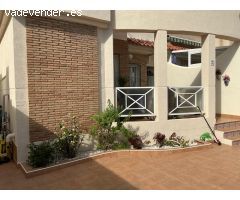 CASA ADOSADA DE 2 HAB Y 2 BAÑOS CON PISCINA COMUNITARIA EN ORIHUELA COSTA