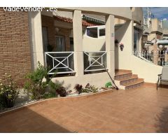 CASA ADOSADA DE 2 HAB Y 2 BAÑOS CON PISCINA COMUNITARIA EN ORIHUELA COSTA