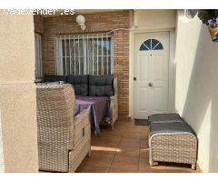 CASA ADOSADA DE 2 HAB Y 2 BAÑOS CON PISCINA COMUNITARIA EN ORIHUELA COSTA