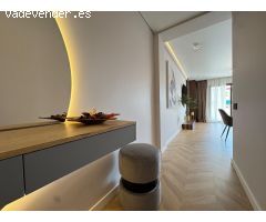 APARTAMENTO CON VISTAS AL MAR! REFORMADO EN PRIMERA LINEA! 3 DORM. 2 BAÑOS. PISCINA. 90M2.