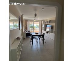 Elegante apartamento reformado a pocos pasos del mar – Playa la Arena ?????
