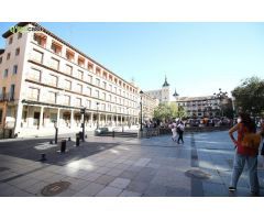 ¡¡OPORTUNIDAD!! - CASCO HISTORICO- ZONA PLAZA ZOCODOVER 1 DORM., ASCENSOR,  550€ !!!