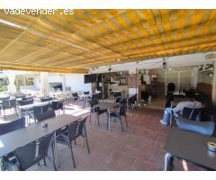 LOCAL EN TRASPASO EN CAMBRILS EN FUNCIONAMIENTO