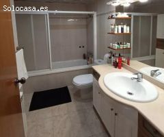 PISO EN SALOU CENTRO DE 4 HABITACIONES  CON PARKING Y TRASTERO