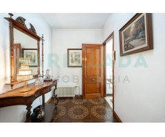 Casa en venta en zona La Plana
