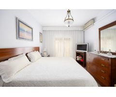 Casa en Rambla Sant Juan con local de 270 m2