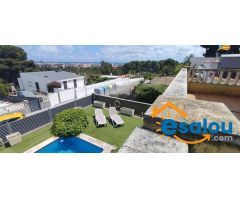 Chalet Independiente con Piscina !!!