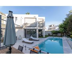 Impecable villa en playa San Juan