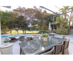 Impecable villa en playa San Juan