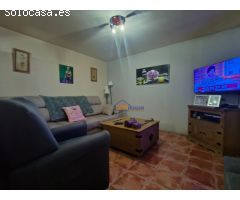 BONITA CASA ADOSADA RUSTICA TOTALMENTE AMUEBLADA CON 3 DORMITORIOS EN LAS LOSAS (VICAR)
