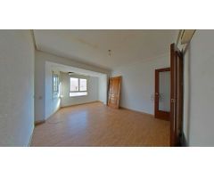 Piso en Venta en Elche de la Sierra, Alicante