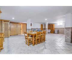 Chalet Exclusivo en Venta en Híjar (Las Gabias), Granada