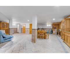 Chalet Exclusivo en Venta en Híjar (Las Gabias), Granada