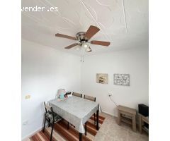 Casa en venta 2 habitaciones 1 baño !