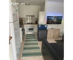 Casa en venta 2 habitaciones 1 baño !
