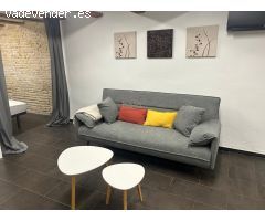 PISO EN CIUTAT VELLA