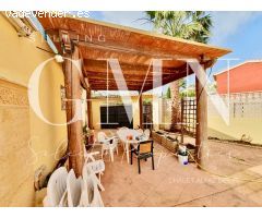 ESPACIOSO CHALET CON PISCINA EN ALFAZ DEL PI