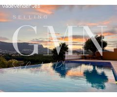 Espectacular Villa Mediterránea en Calpe con Vistas Panorámicas Incomparables