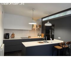 ESPECTACULAR CASA EN CENTRO CENTELLES!!