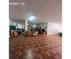 PRECIOSA VIVIENDA Y GIGANTESCO BAJO