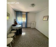 ¡OPORTUNIDAD EN SANTA MARÍA DE GRACIA! Piso luminoso con VISTAS al jardín Huerto de las Bombas