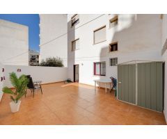 Apartamento reformado con terraza 45 m2