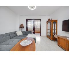 Apartamento reformado con terraza 45 m2
