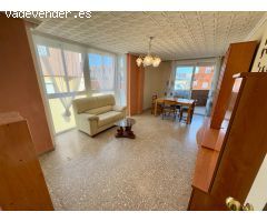 Amplio Piso en Venta en la Avenida Luis Vives, Silla