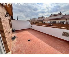 Ático dúplex con dos terrazas y piscina comunitaria en Paiporta
