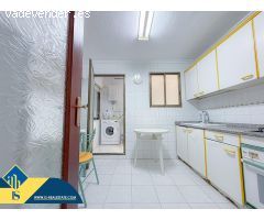 Ramon Gallud! Amplio con excelente distribución de espacios con terraza confortable (230 mts playa)