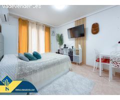 Oportunidad! Amplio estudio con gigantesca terraza a 600 metros de la playa