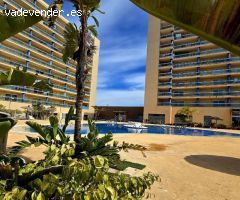 Acogedor Apartamento con vistas a la piscina en Guardamar del Segura