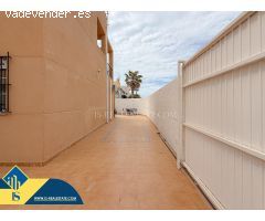Frutales! Fantastico Chalet Pareado con amplia parcela y solarium con vistas al mar + Piscina