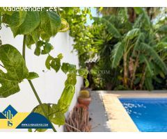 Bellísima Villa Mediterránea con 555 metros de parcela + Piscina privada