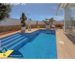 Aguas Nuevas! Fantastica Villa (año 2020) Con amplia parcela y preciosa piscina privada