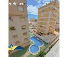 Novedad! Estupendo apartamento con excelentes vistas despejadas y piscina comunitaria