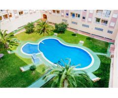 Apartamento Reformado de 2 habitaciones en Residencial El Puerto II