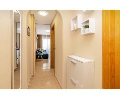Apartamento Reformado de 2 habitaciones en Residencial El Puerto II