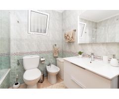 Apartamento Reformado de 2 habitaciones en Residencial El Puerto II