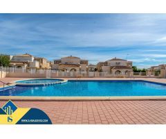 Altos de la Bahia! Espectacular Chalet pareado con amplia parcela y parking + Solarium