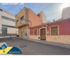 PEDRO LORCA, 2x1! Edificio con negocio listo para funcionar o para construir + Casa de Pueblo