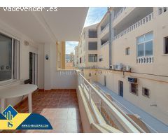 Oportunidad! Apartamento semireformado completamente exterior con gran terraza y vistas laterales al