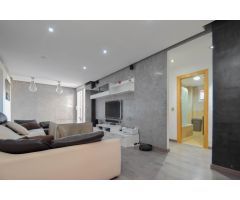 PISO LAS GABIAS  CON TERRAZA DE 45 METROS Y 2 GARAJES