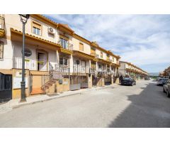 Maravillosa casa en Cijuela con piscina propia .