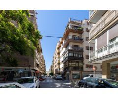 Piso en Venta en La Granada, Granada