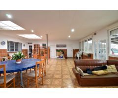 Finca rústica con gran vivienda en el Barranco de la cueva de Campos, Padul