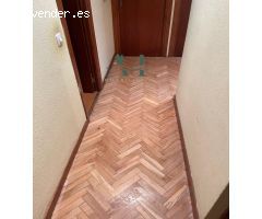 Amplio Piso en el centro con dos plazas de garaje