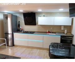 Piso en Venta en Valencia de las Torres, Valencia