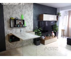 Piso en Venta en Valencia de las Torres, Valencia